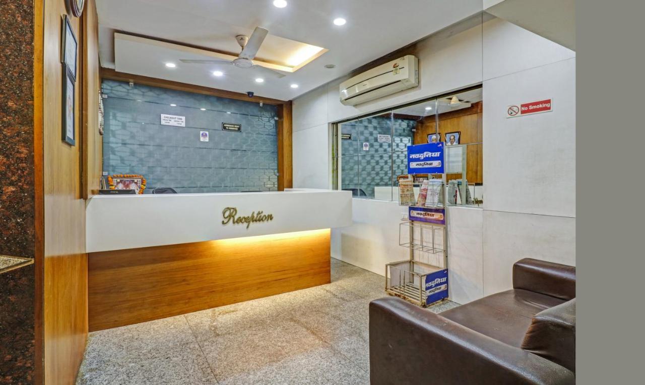 ホテル Treebo Mohit Regency ボーパール エクステリア 写真